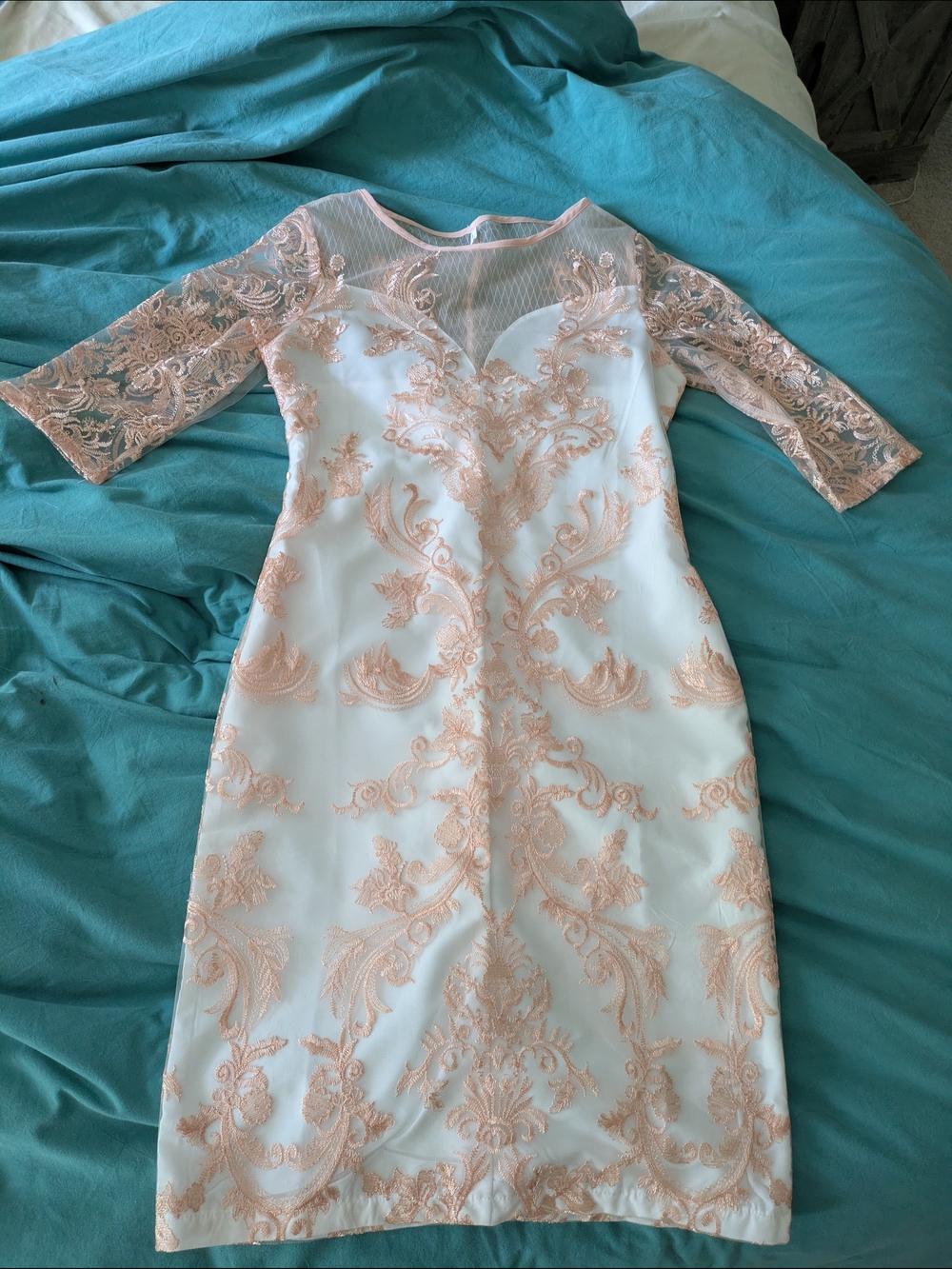 White Midi Mother Of The Bride Dress with Blush Lace Embroidery And Mesh Top